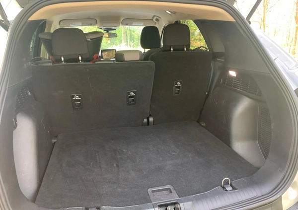 Ford Escape cena 71900 przebieg: 96140, rok produkcji 2020 z Susz małe 154
